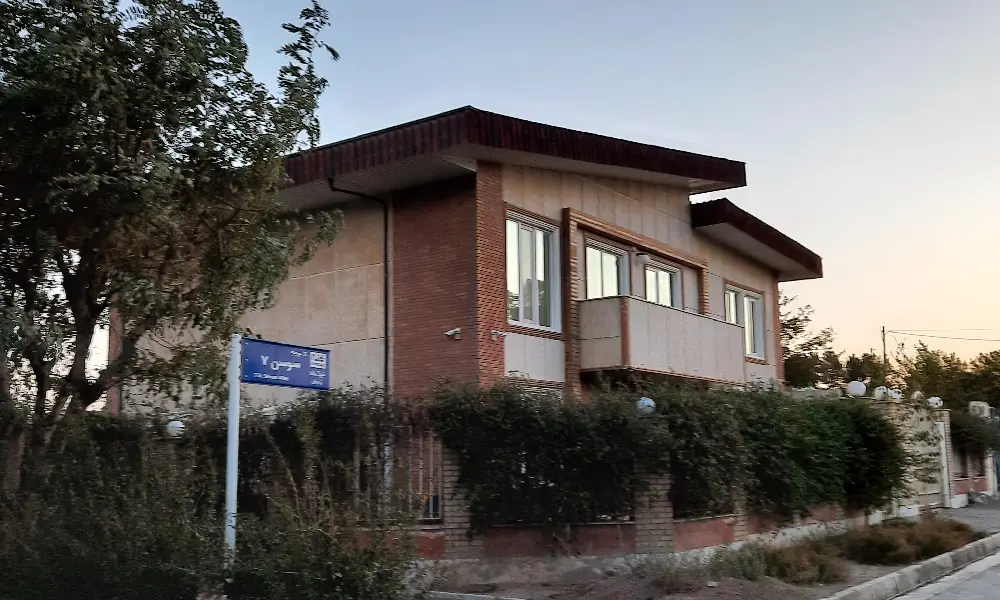 خانه های ویلایی در شهرک خانه