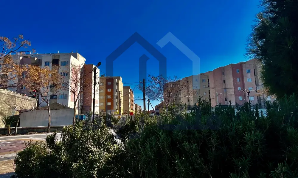 ساختمان های مسکونی شهرک آبشناسان رباط کریم